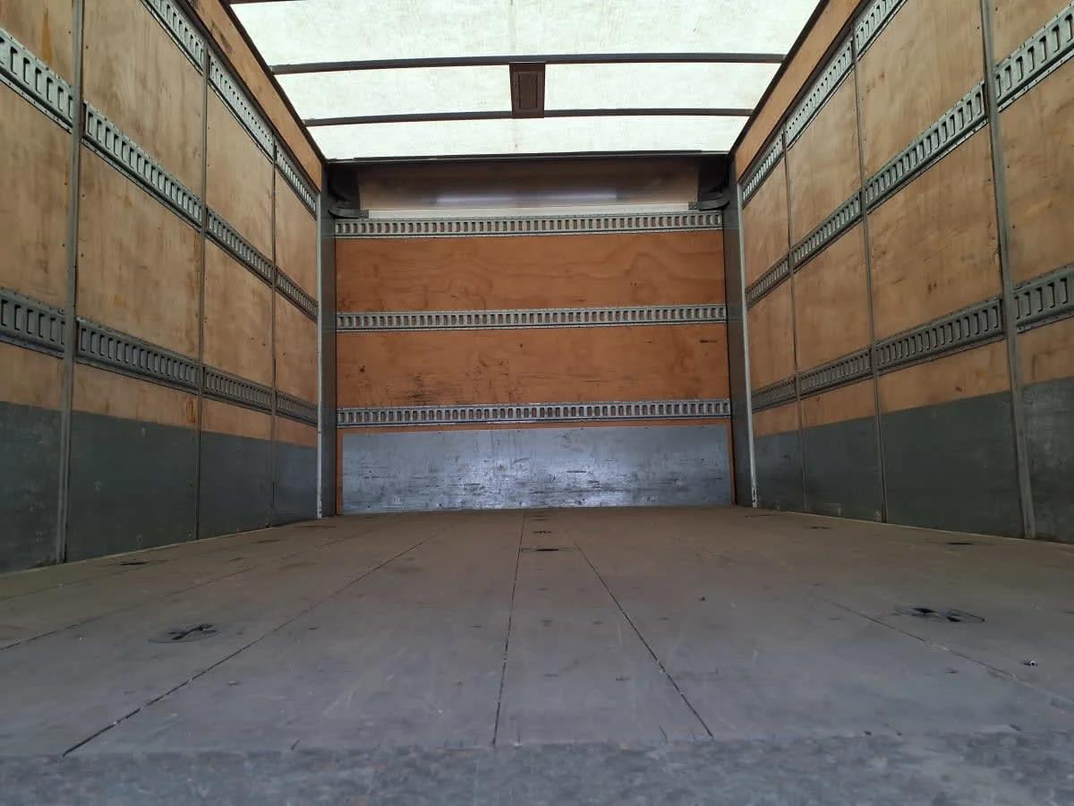 2019 Freightliner M2 106 in Warwick, RI — photo 8