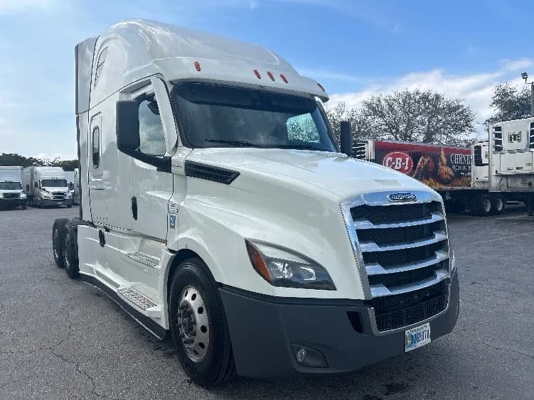 2023 Freightliner Cascadia