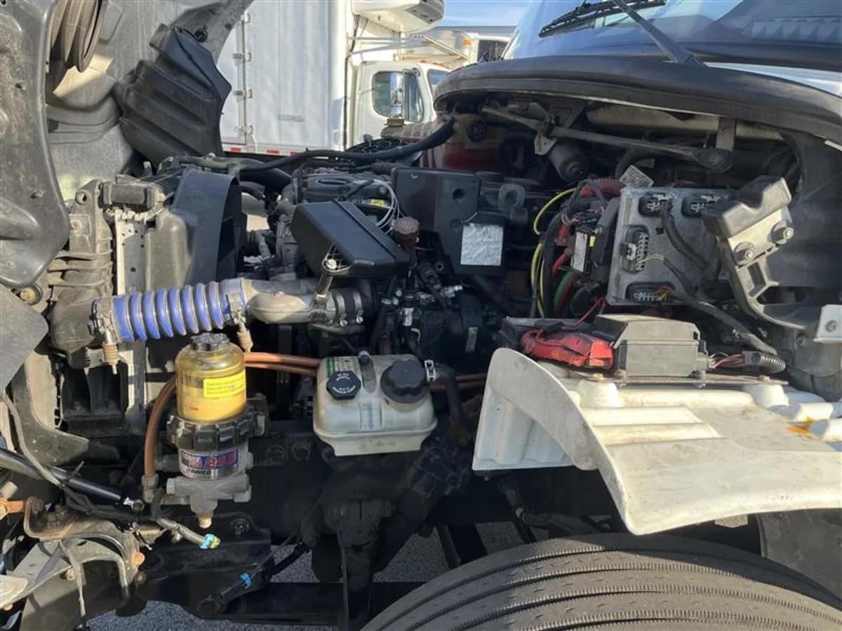 2020 Freightliner M2 106 in Beltsville, MD — photo 10
