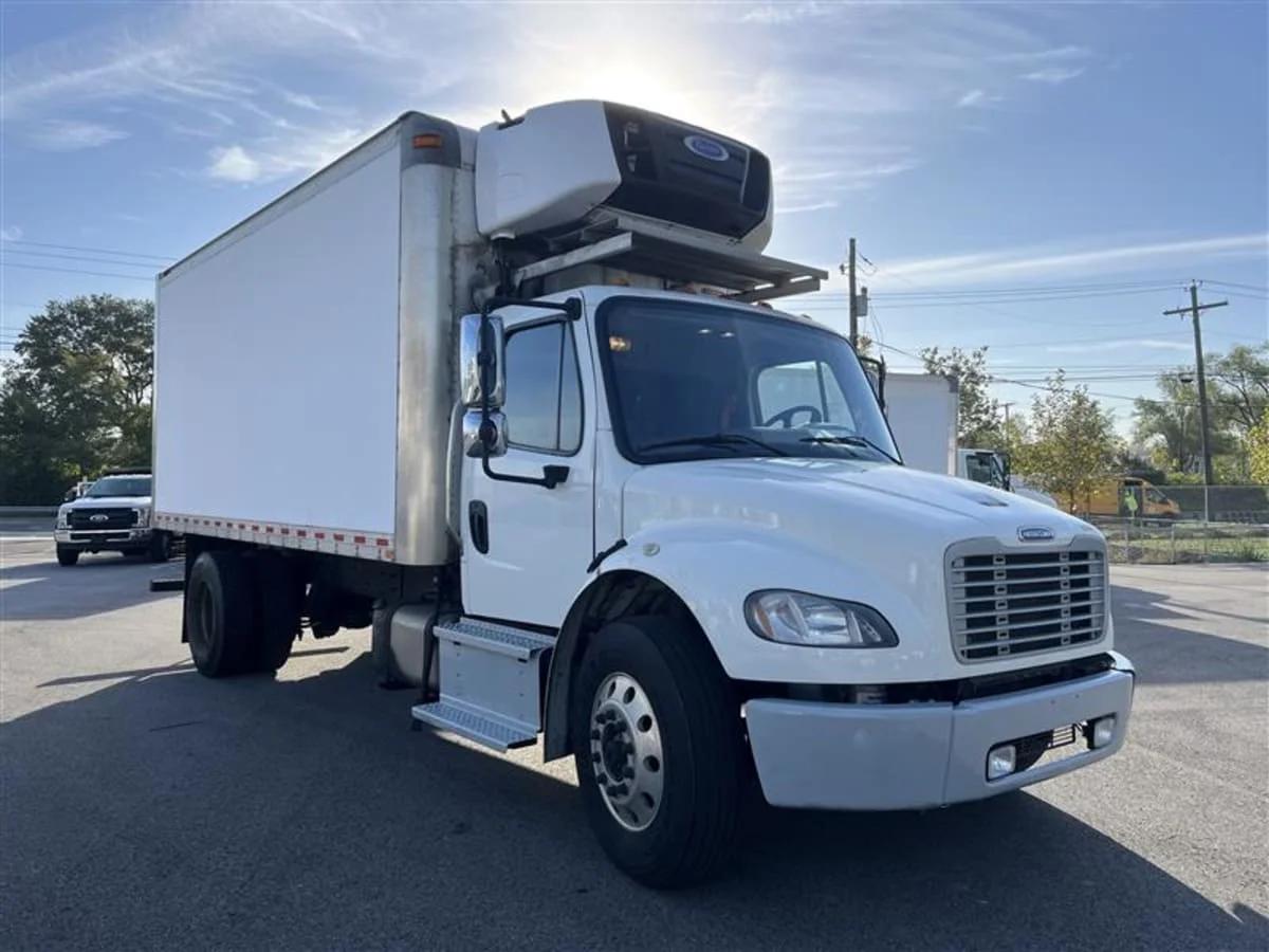 2020 Freightliner M2 106 in Beltsville, MD — photo 3
