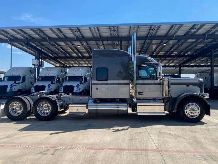 2026 Peterbilt 589 in Corpus Christi, TX — photo 8