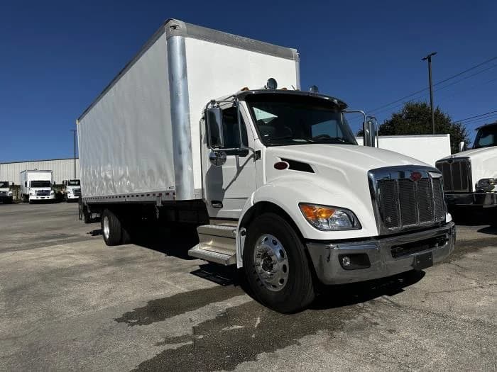 2025 Peterbilt 536 in Austin, TX — photo 4