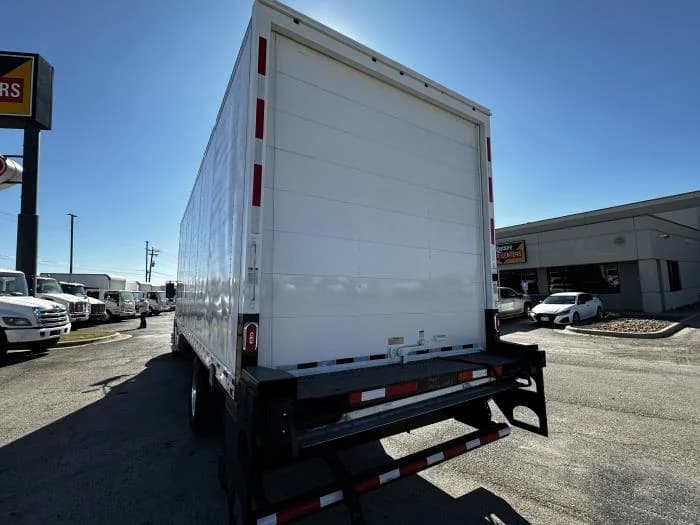 2025 Peterbilt 536 in Austin, TX — photo 7