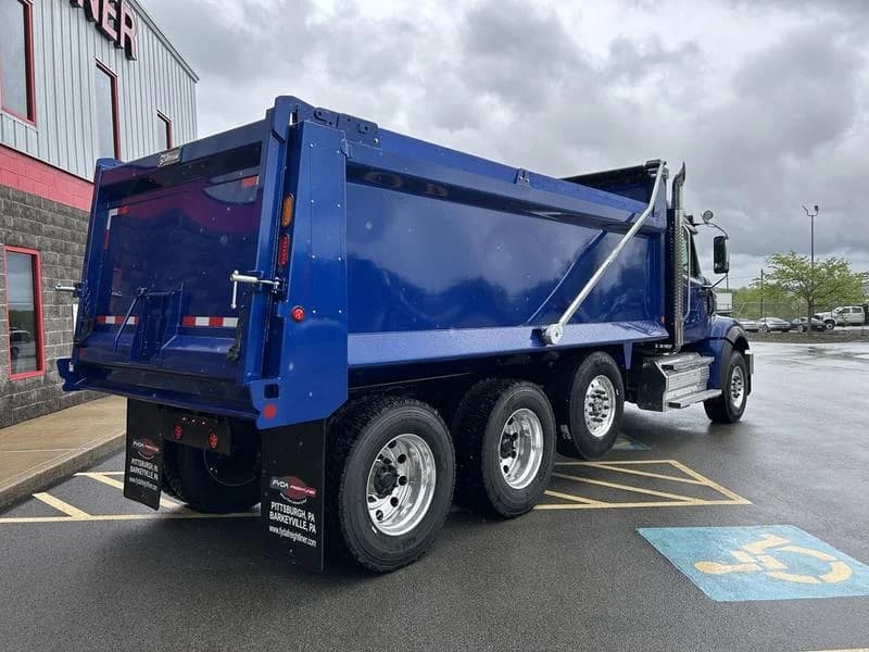 2025 Western Star 49X in Pittsburgh, PA — photo 4