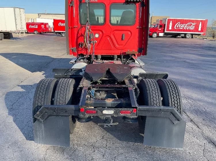 2019 Freightliner Cascadia in Oklahoma City, OK — photo 6