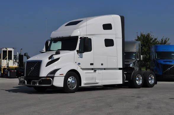 2022 Volvo VNL 760