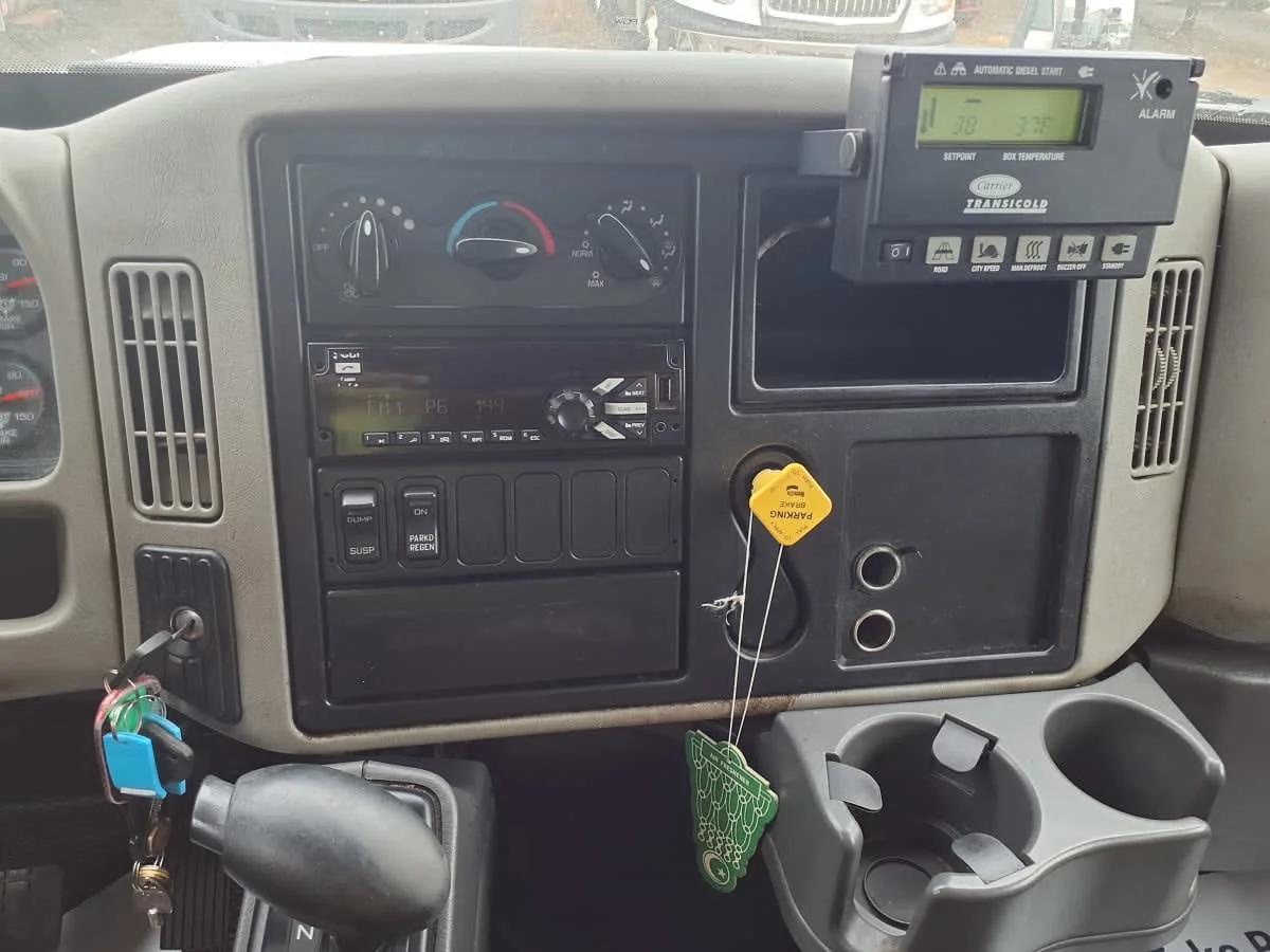 2018 International 4300 in Taylor, MI — photo 12