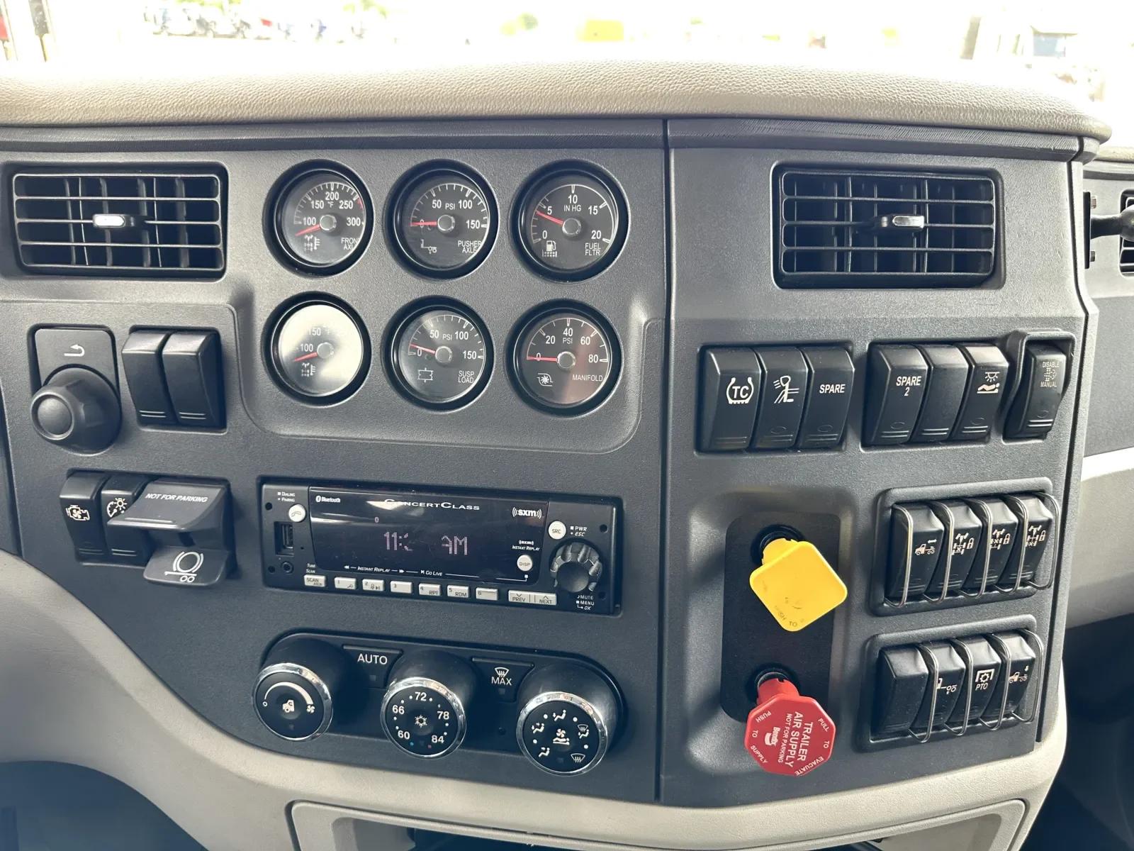 2022 Peterbilt 567 in Hutchins, TX — photo 18