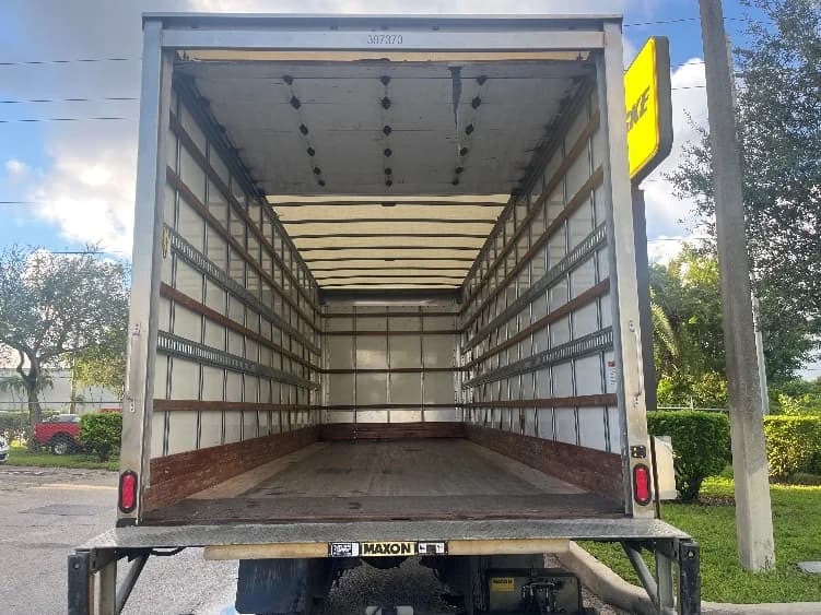 2022 Freightliner M2 106 in Pompano Beach, FL — photo 8