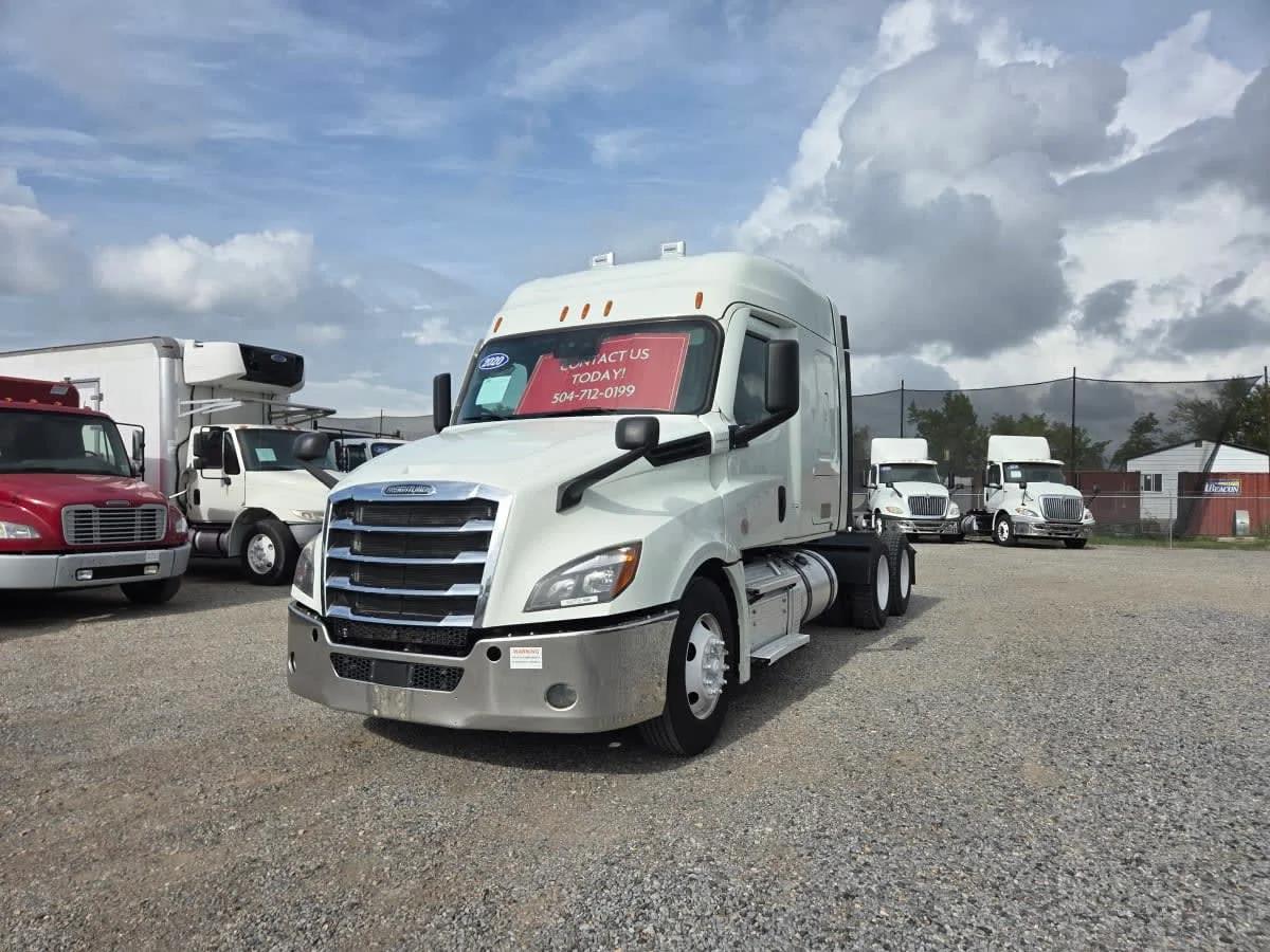 2020 Freightliner Cascadia in St. Rose, LA