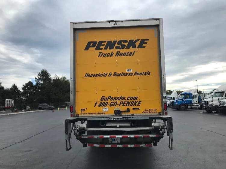 2022 Freightliner M2 106 in Lancaster, PA — photo 7