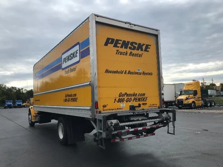 2022 Freightliner M2 106 in Lancaster, PA — photo 6