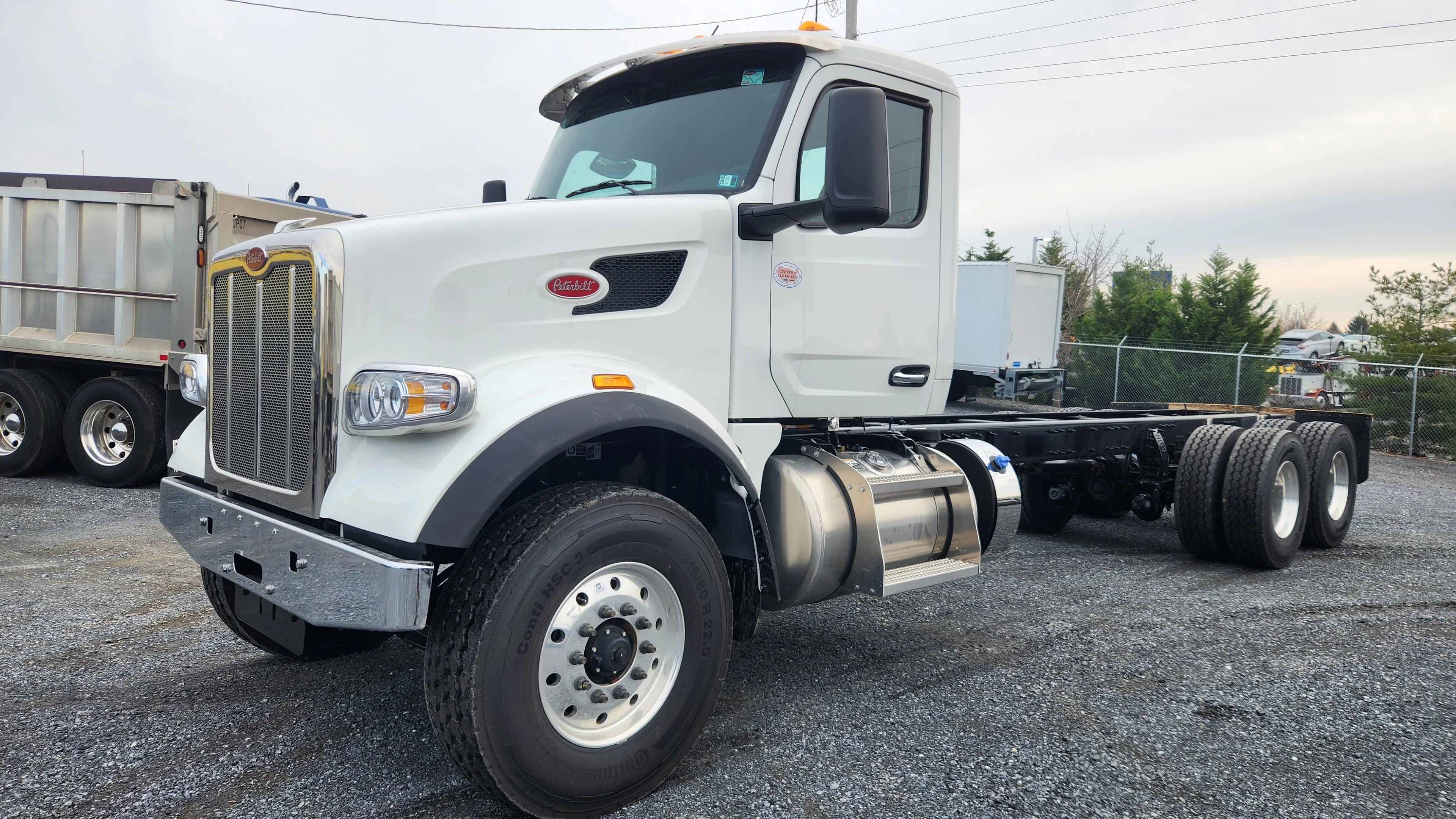 2026 Peterbilt 567