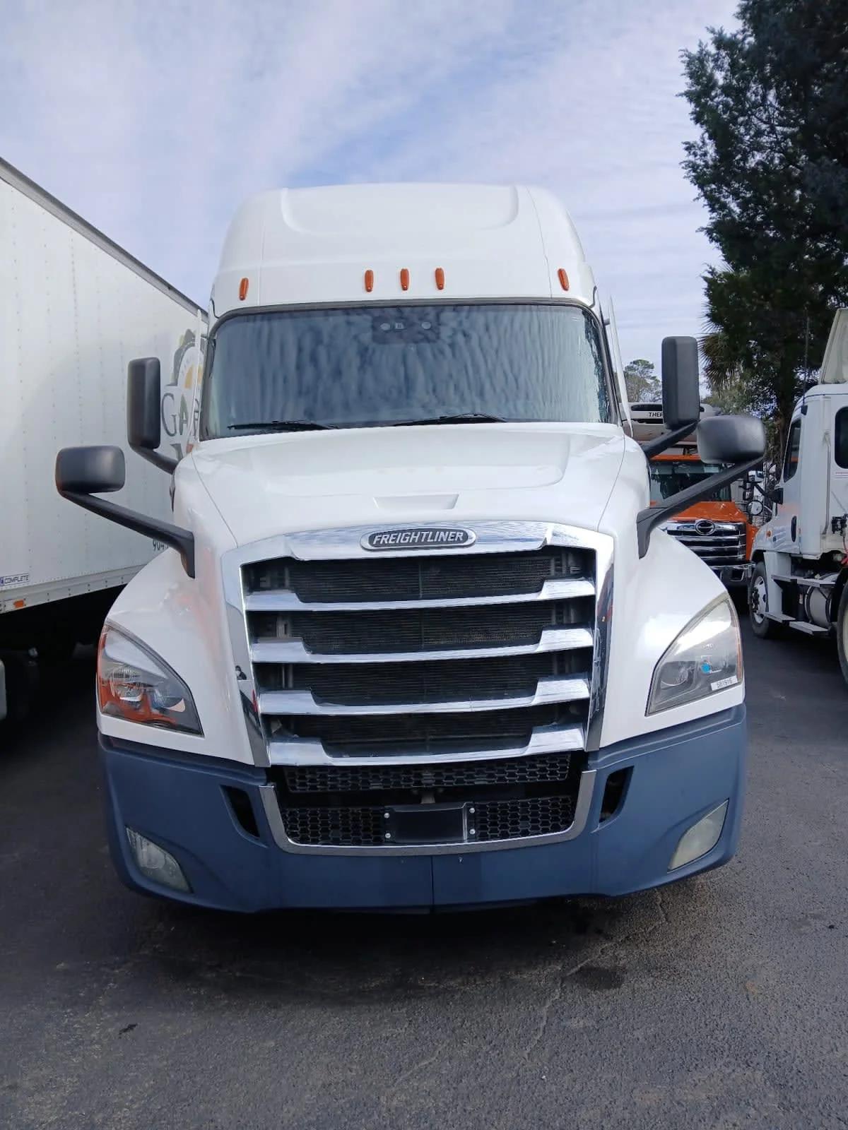2022 Freightliner Cascadia