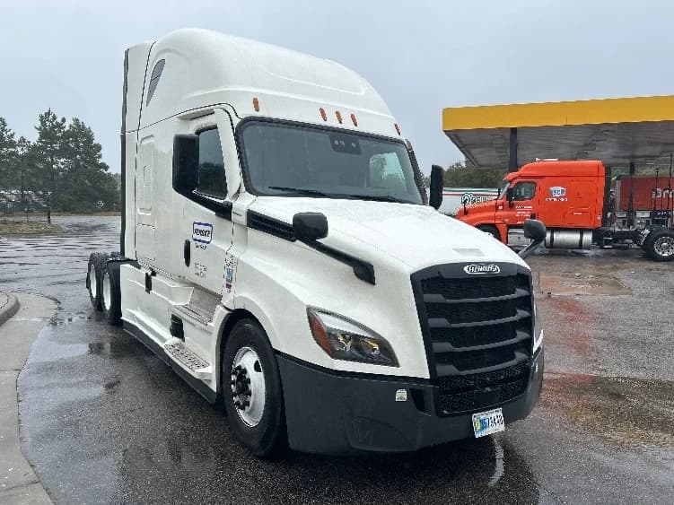 2022 Freightliner Cascadia