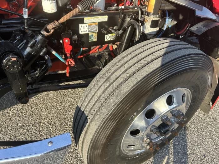 2022 Peterbilt 579 in Orlando, FL — photo 10