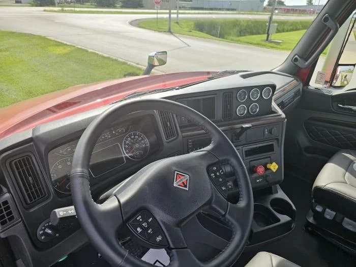 2026 International LT in Springfield, IL, IL — photo 11