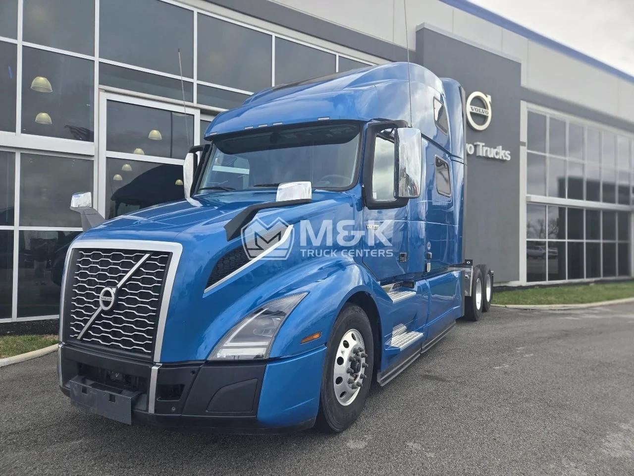 2025 Volvo VNL 860 in Pendleton, IN
