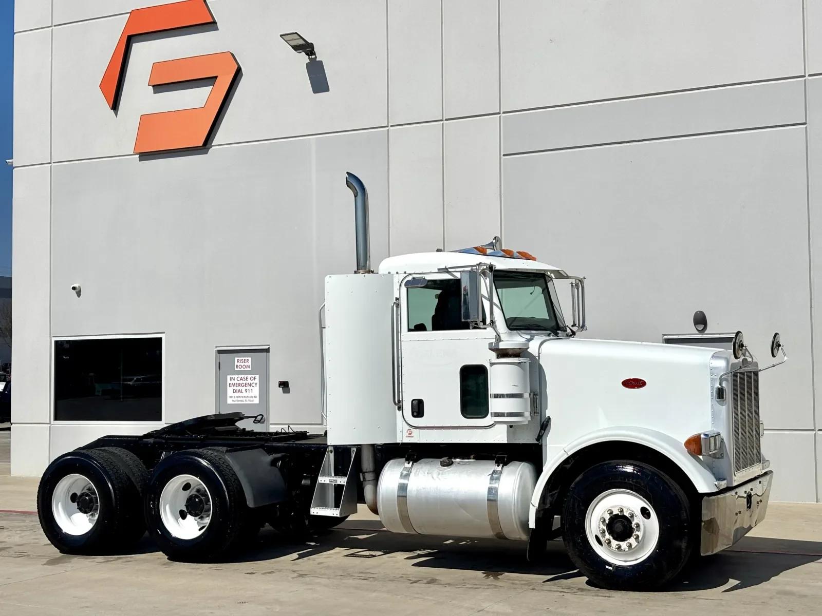 2006 Peterbilt 