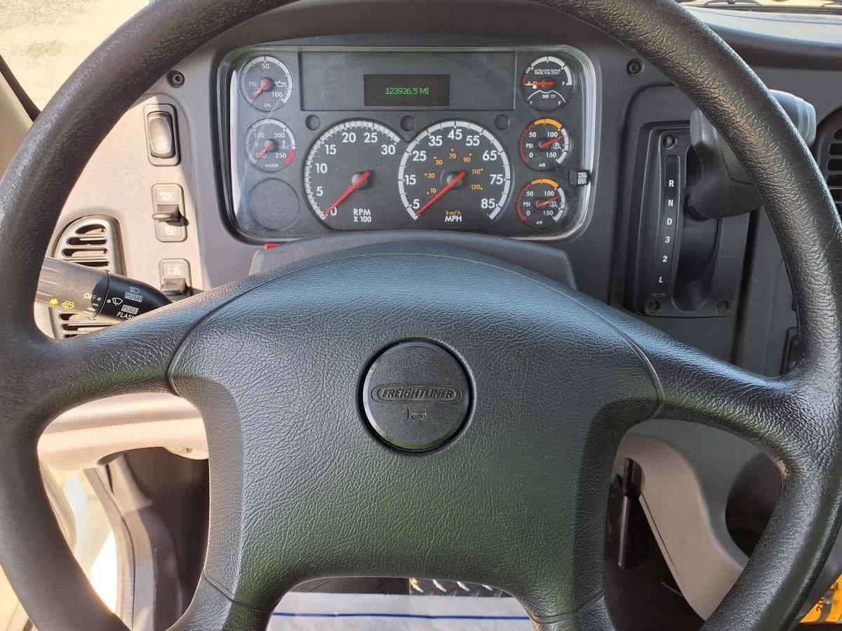 2019 Freightliner M2 106 in Greenville, SC — photo 11
