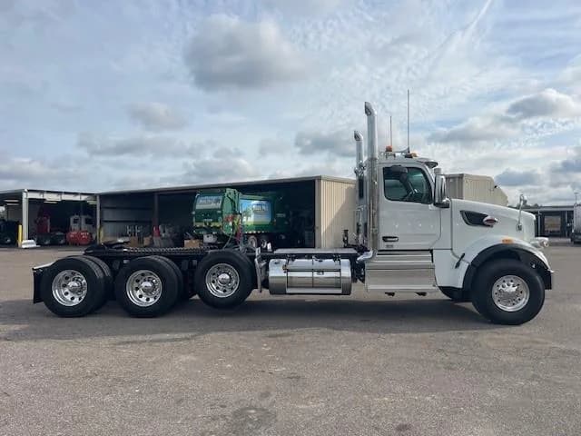 2026 Peterbilt 567 in Haines City, FL — photo 6