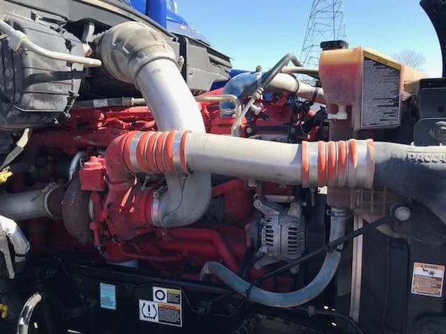 2022 Peterbilt 579 in Indianapolis, IN — photo 14
