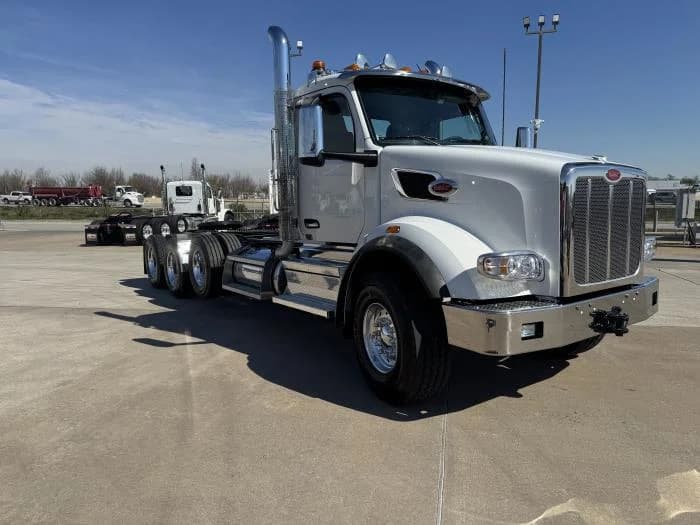 2026 Peterbilt 567 in Houston, TX — photo 6