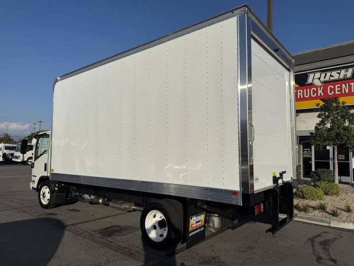 2025 Isuzu NRR in Whittier, CA — photo 4