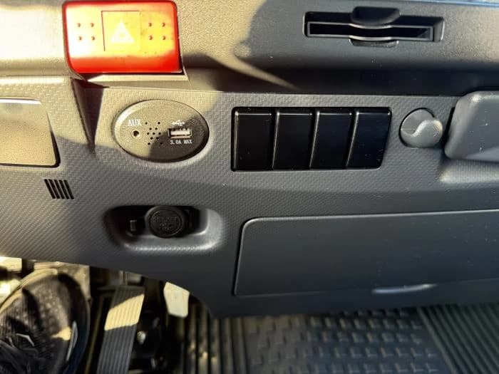 2025 Isuzu NRR in Whittier, CA — photo 24
