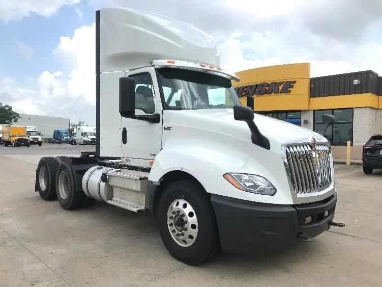 2018 International LT
