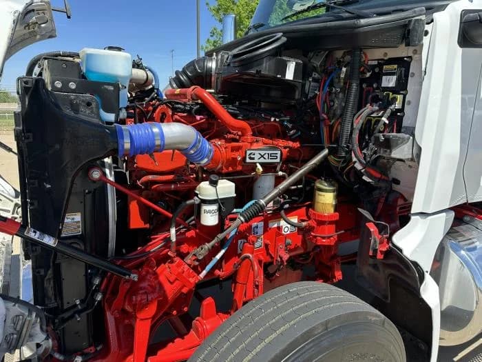 2023 Peterbilt 567 — photo 11