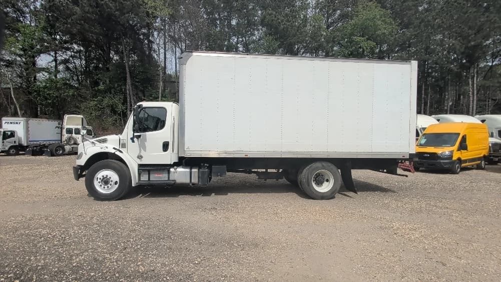 2021 Freightliner M2 106 in Spartanburg, SC — photo 4
