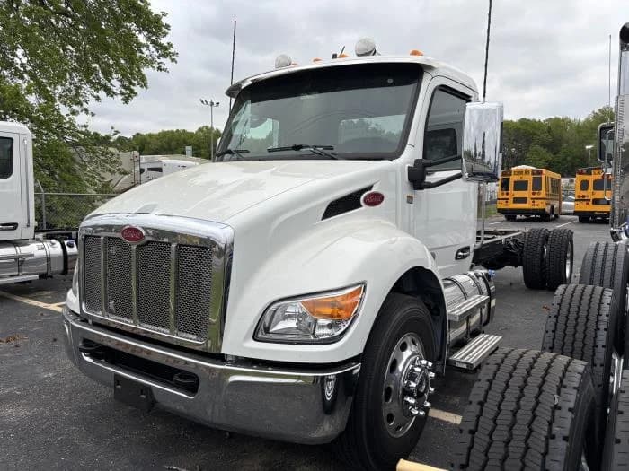 2026 Peterbilt 537 — photo 3