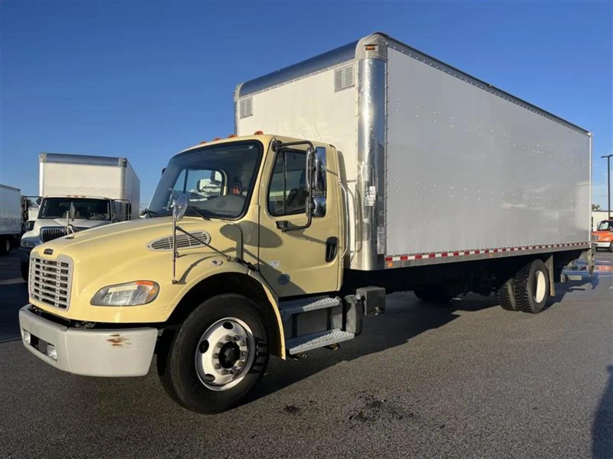 2019 Freightliner M2 106