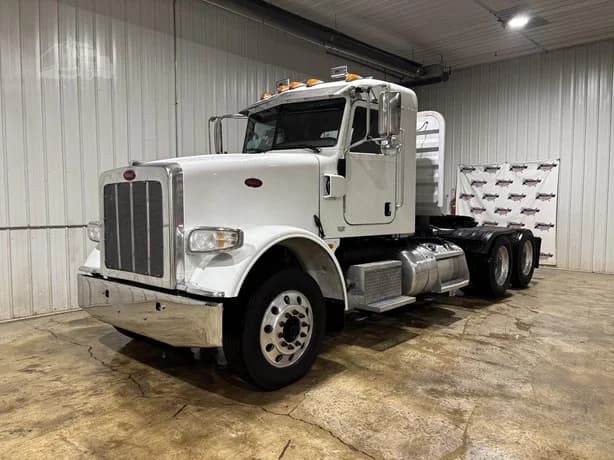 2015 Peterbilt 367