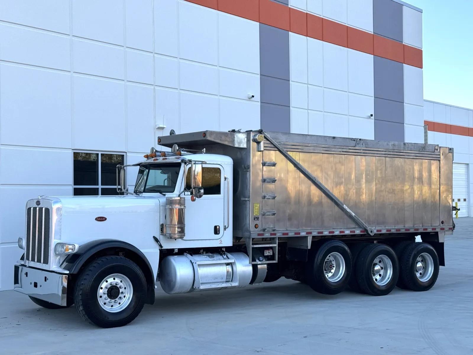 2020 Peterbilt 389 in Greer, SC — photo 3