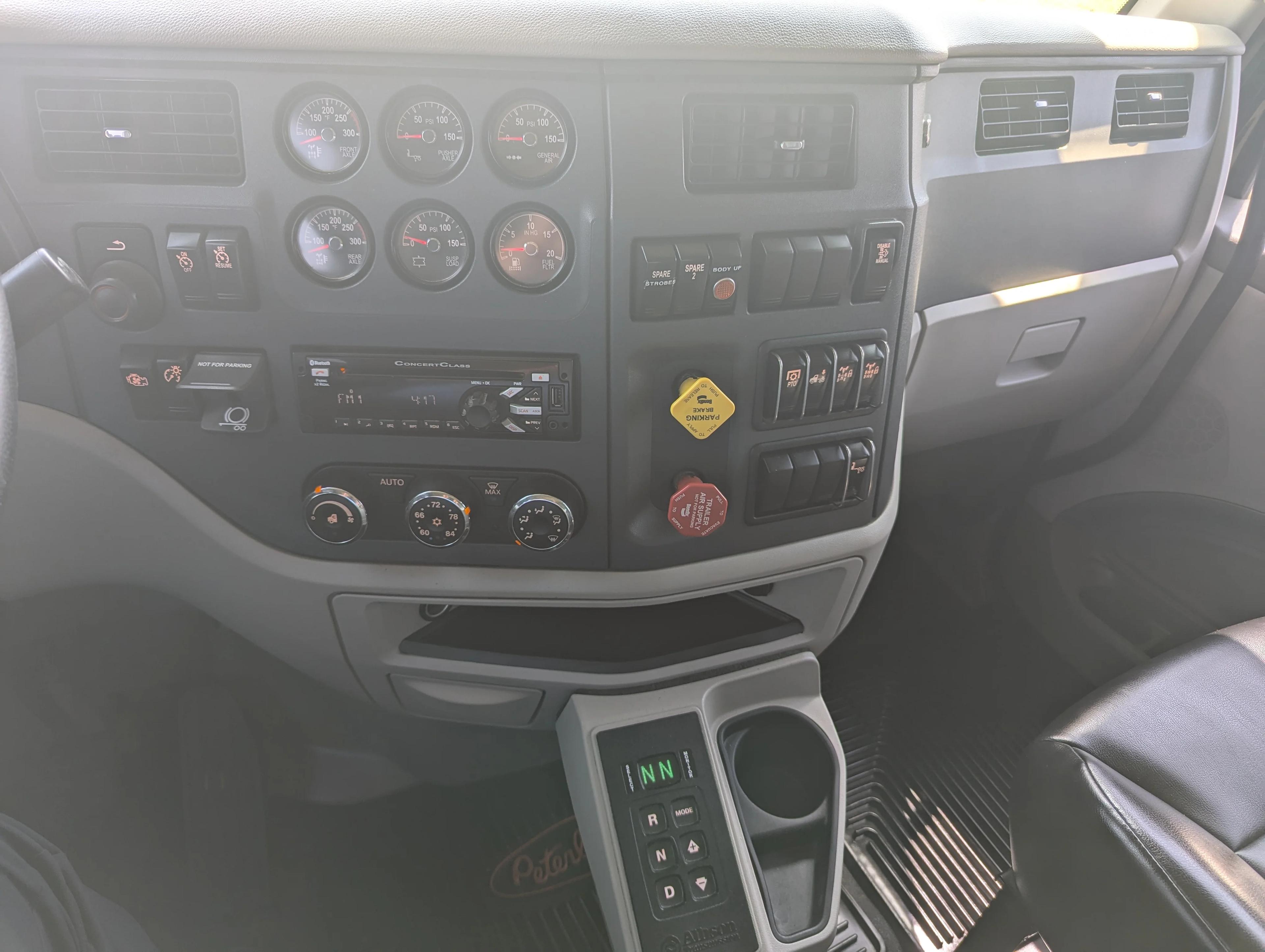 2020 Peterbilt 567 in Hagerstown, MD — photo 3