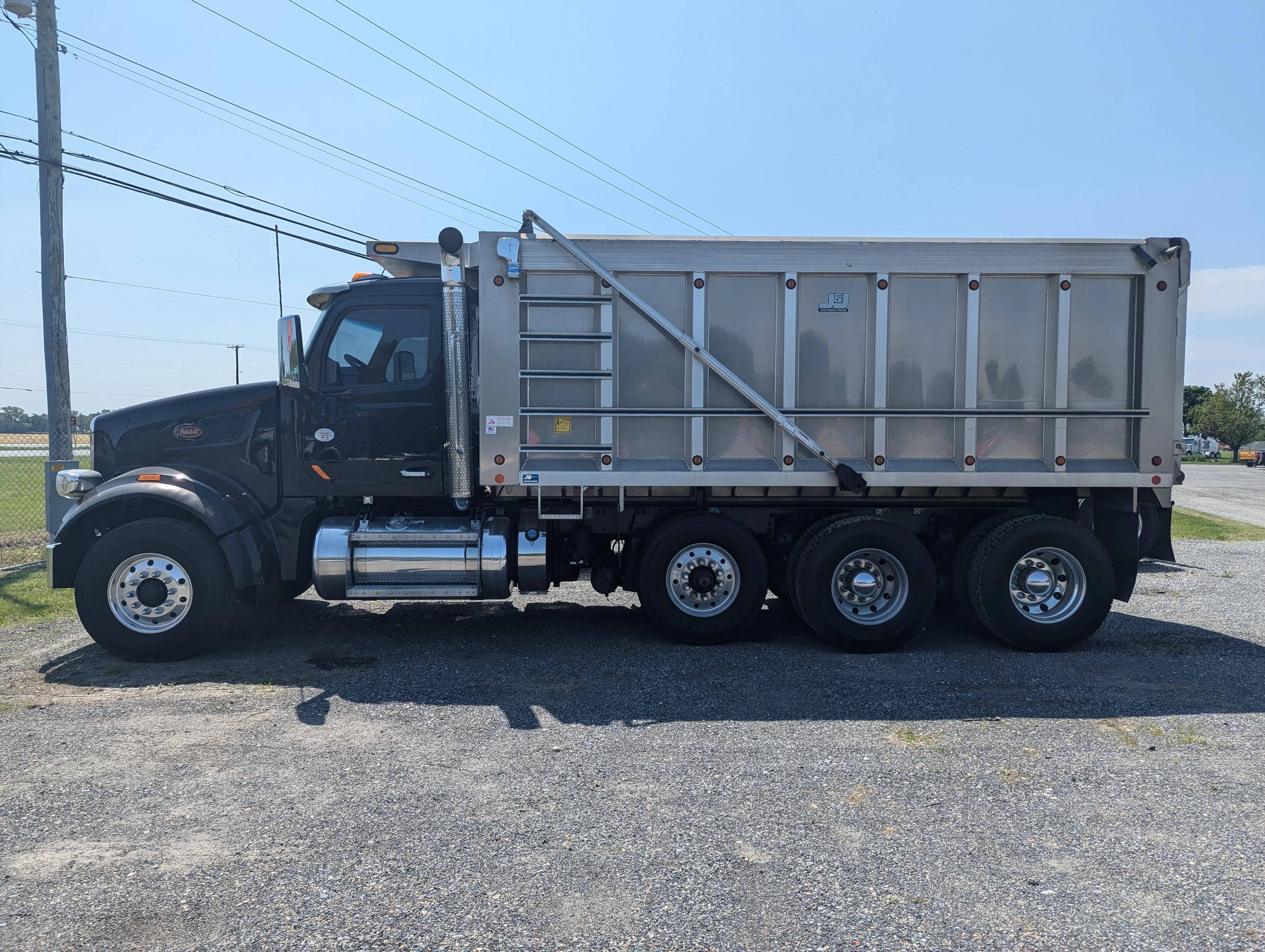 2020 Peterbilt 567 in Hagerstown, MD — photo 6