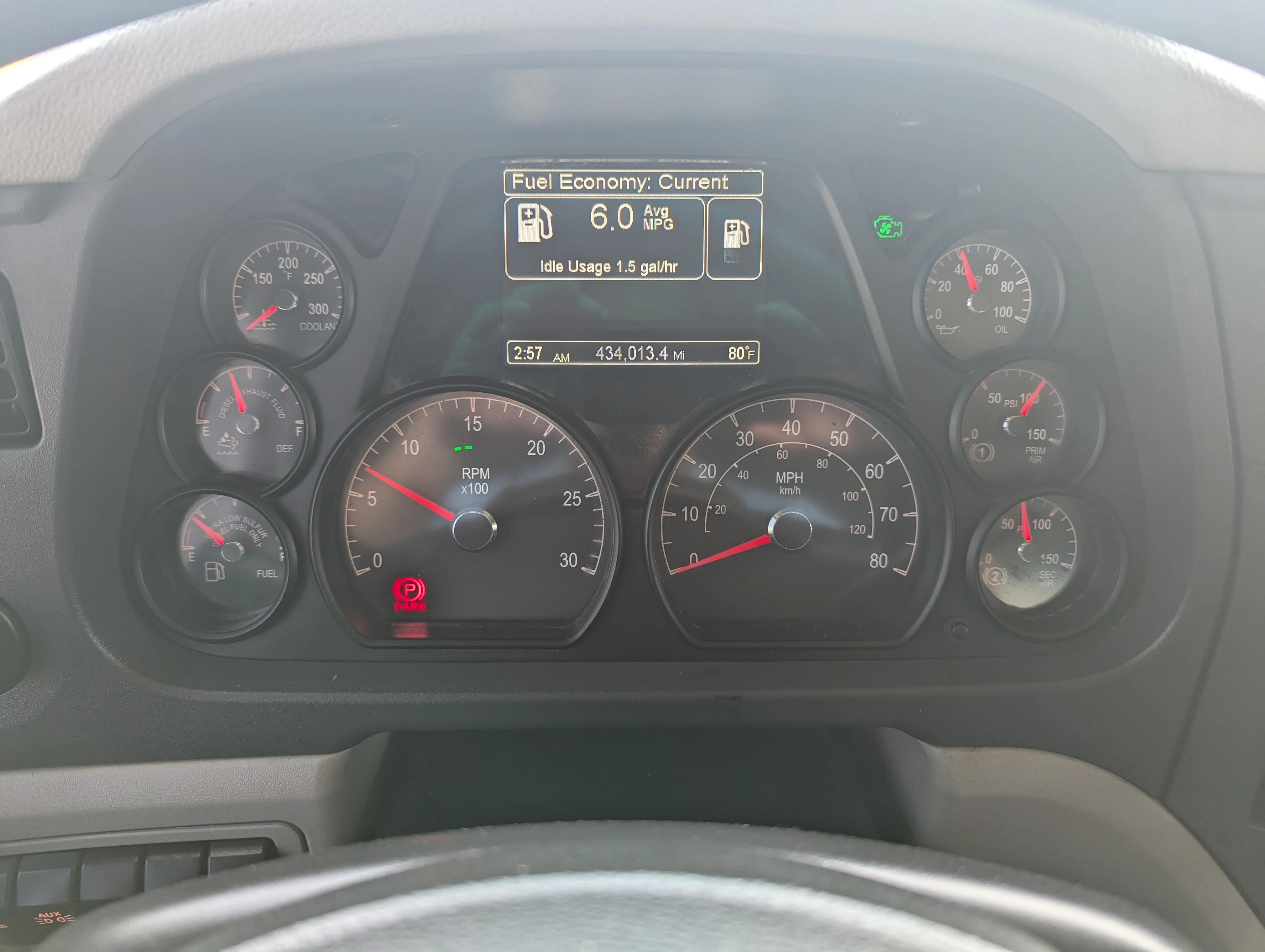 2020 Peterbilt 567 in Hagerstown, MD — photo 5