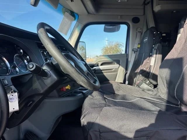2021 Kenworth T680 in Pharr, TX — photo 11