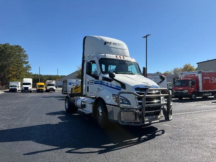2020 Freightliner Cascadia