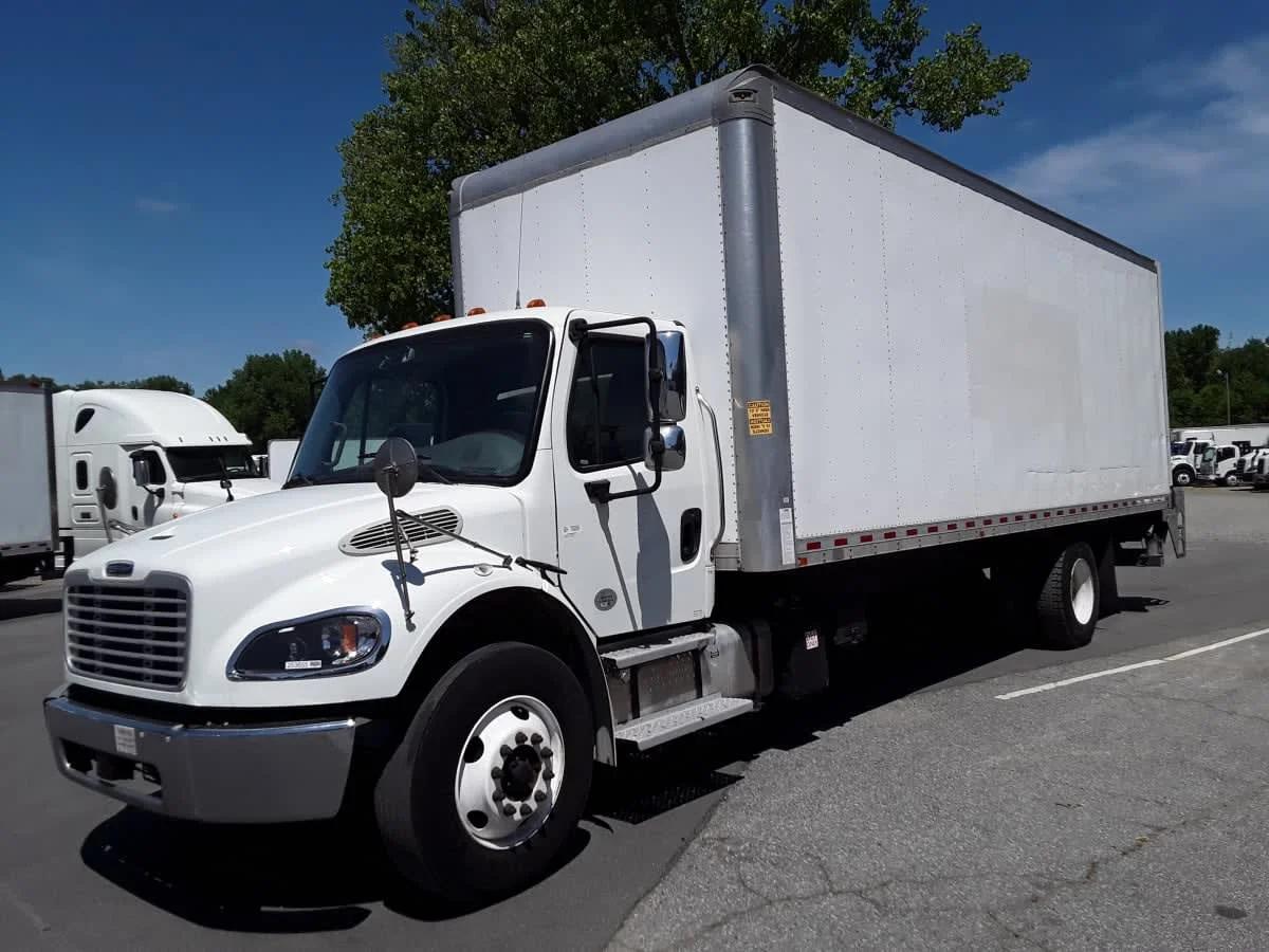2021 Freightliner M2 106