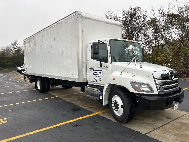 2021 Hino L6