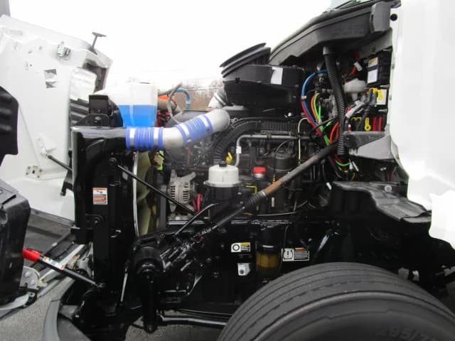 2019 Peterbilt 579 in CLARKSBURG, WV — photo 8