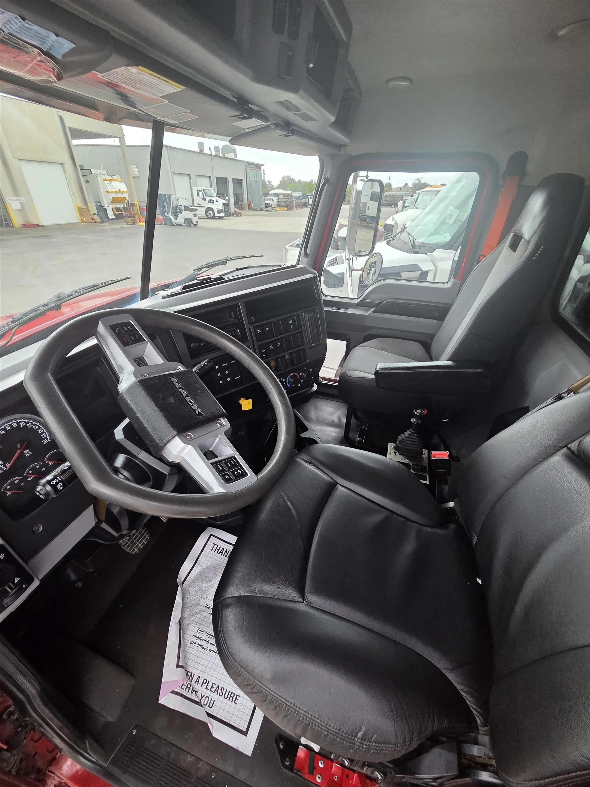 2019 Mack Granite in Fort Myers, FL — photo 4