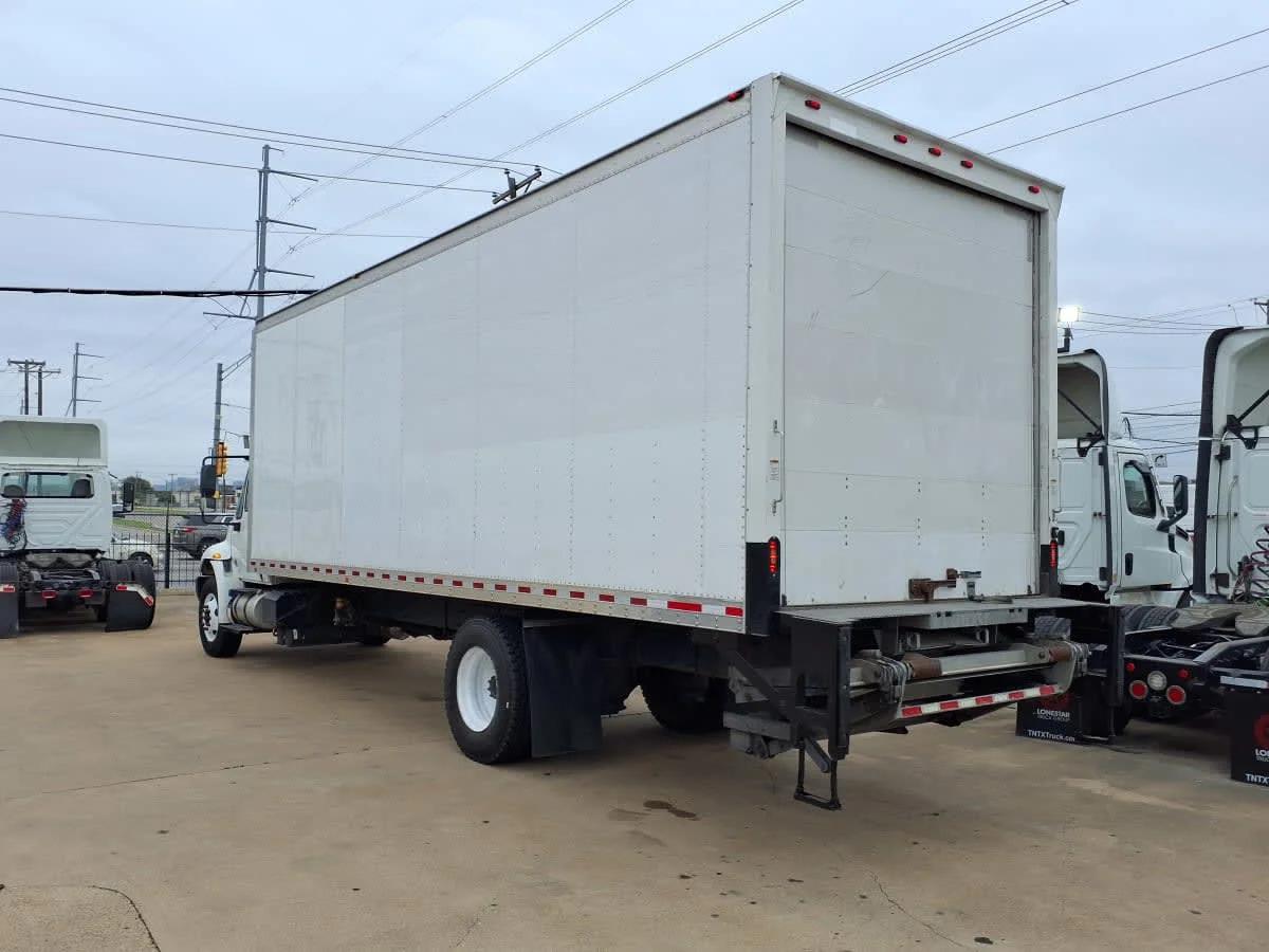 2018 International 4300 in Dallas, TX — photo 6