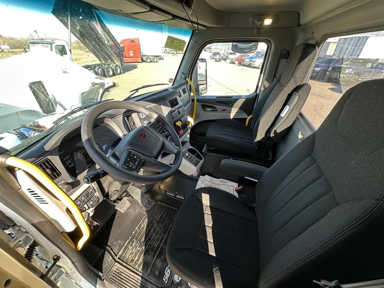 2025 Peterbilt 567 in Eau Claire, WI — photo 8