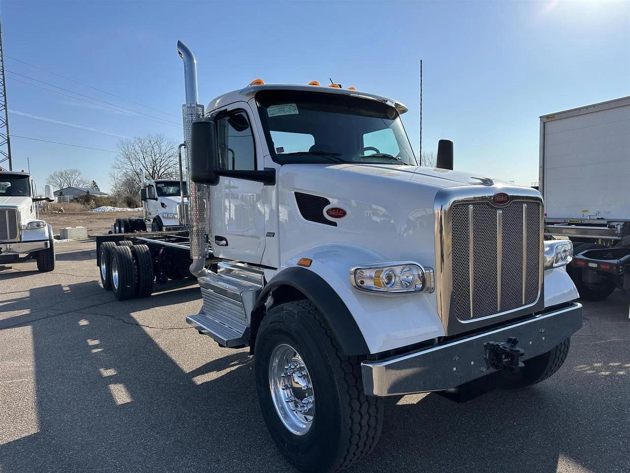 2025 Peterbilt 567 in Eau Claire, WI