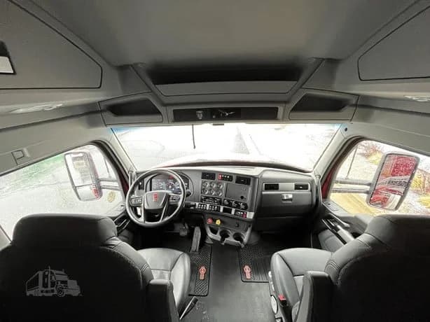 2023 Kenworth T680 in Salt Lake City, UT — photo 13