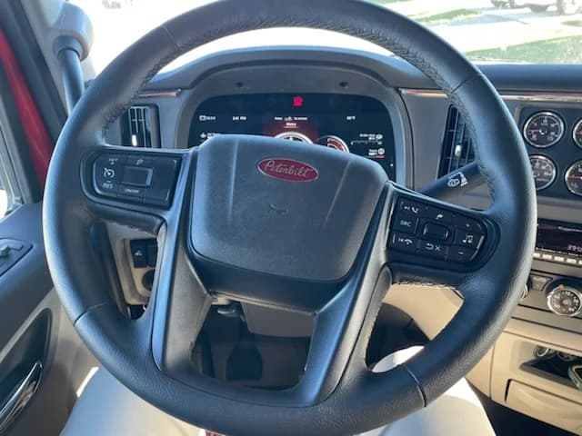 2027 Peterbilt 567 in Columbus, OH — photo 11